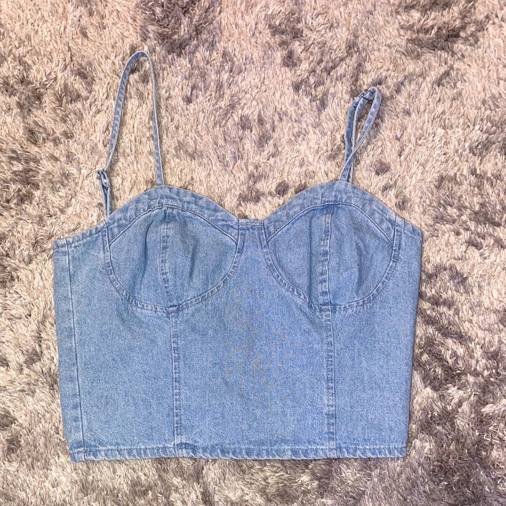 super cute!! did not fit me. NEVER worn.